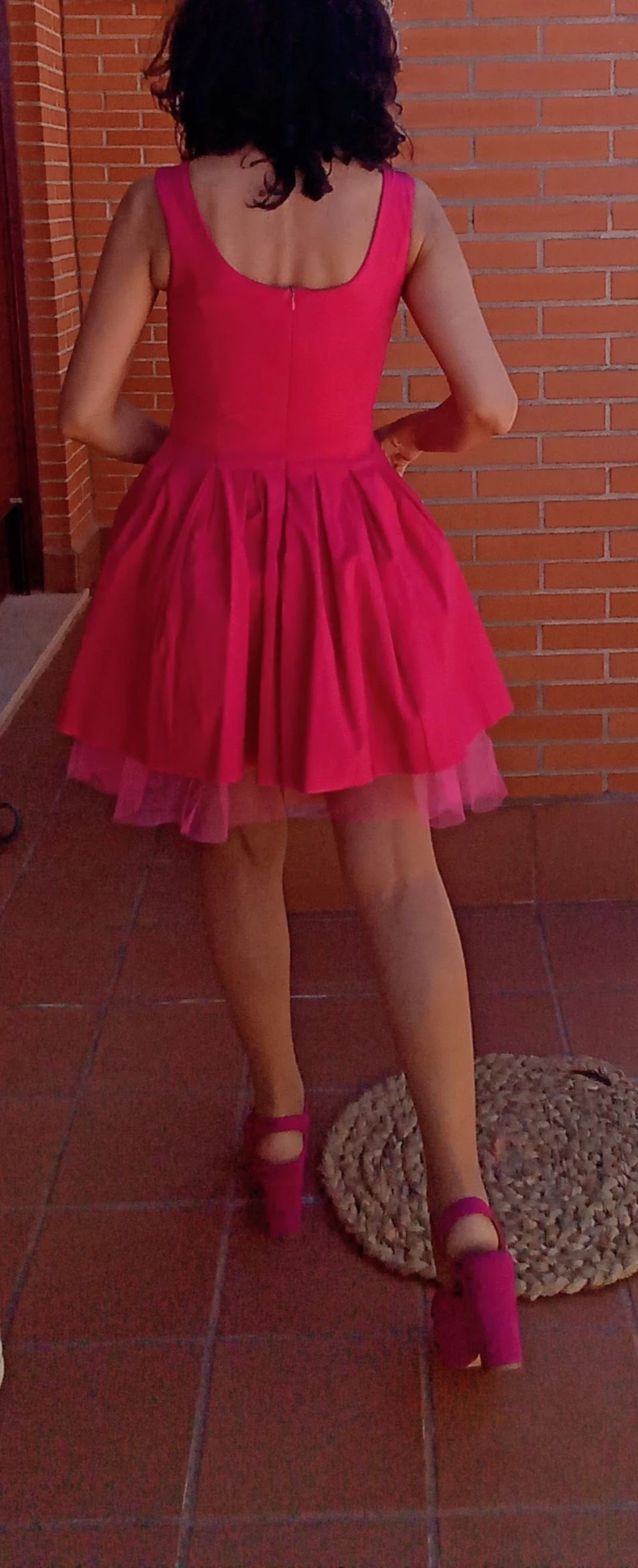 Short dress for summer events – photo 19